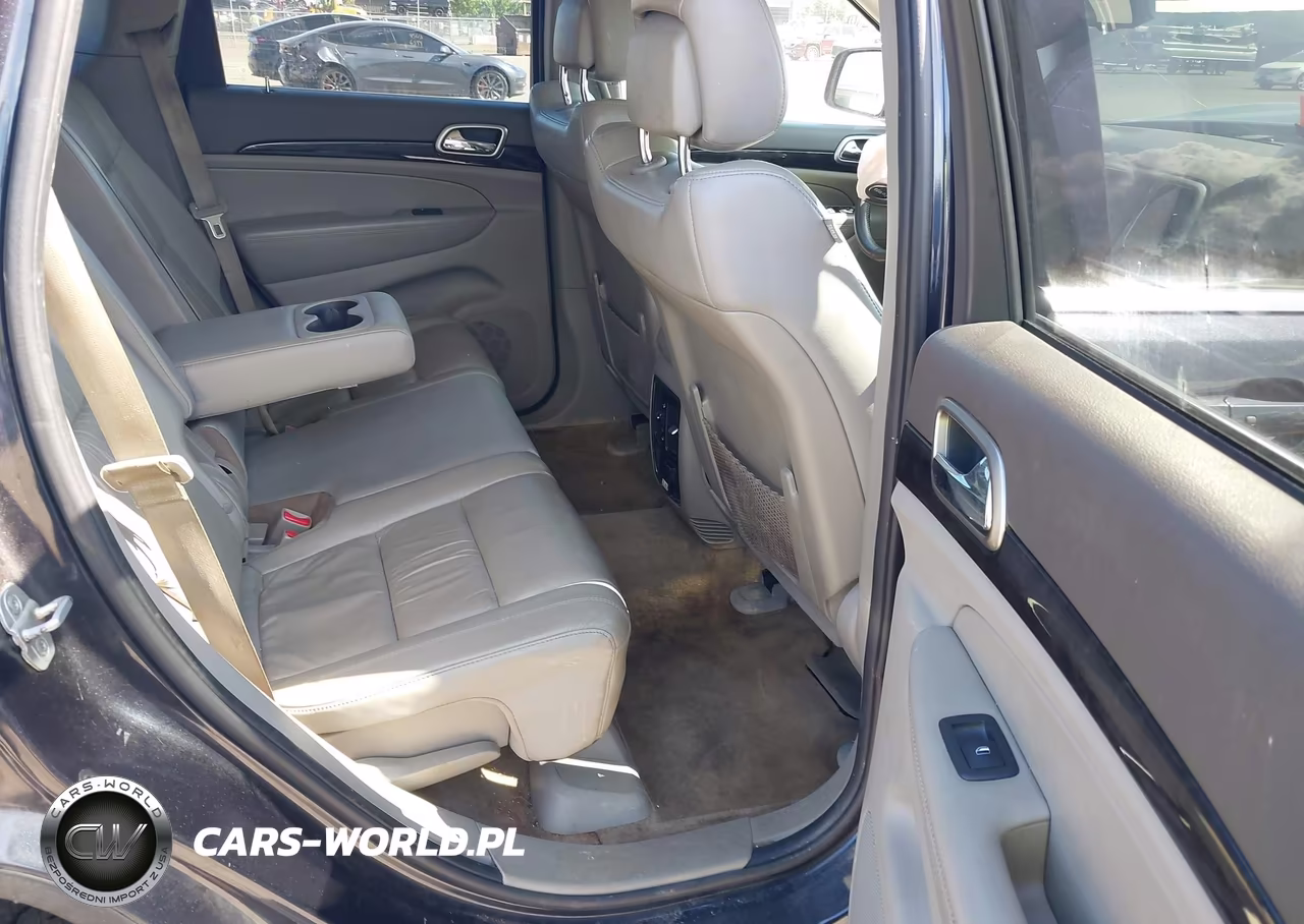 2013 Jeep Grand Cherokee Laredo Altitude VIN:1C4RJFAT6DC577961 - 8