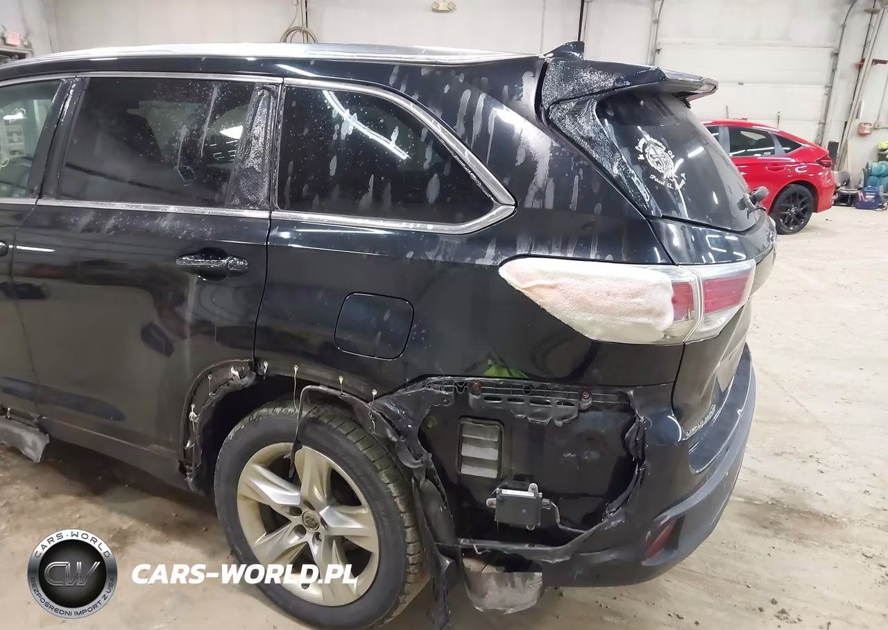 2014 Toyota Highlander Limited Platinum V6 VIN:5TDDKRFH5ES026689 - 6