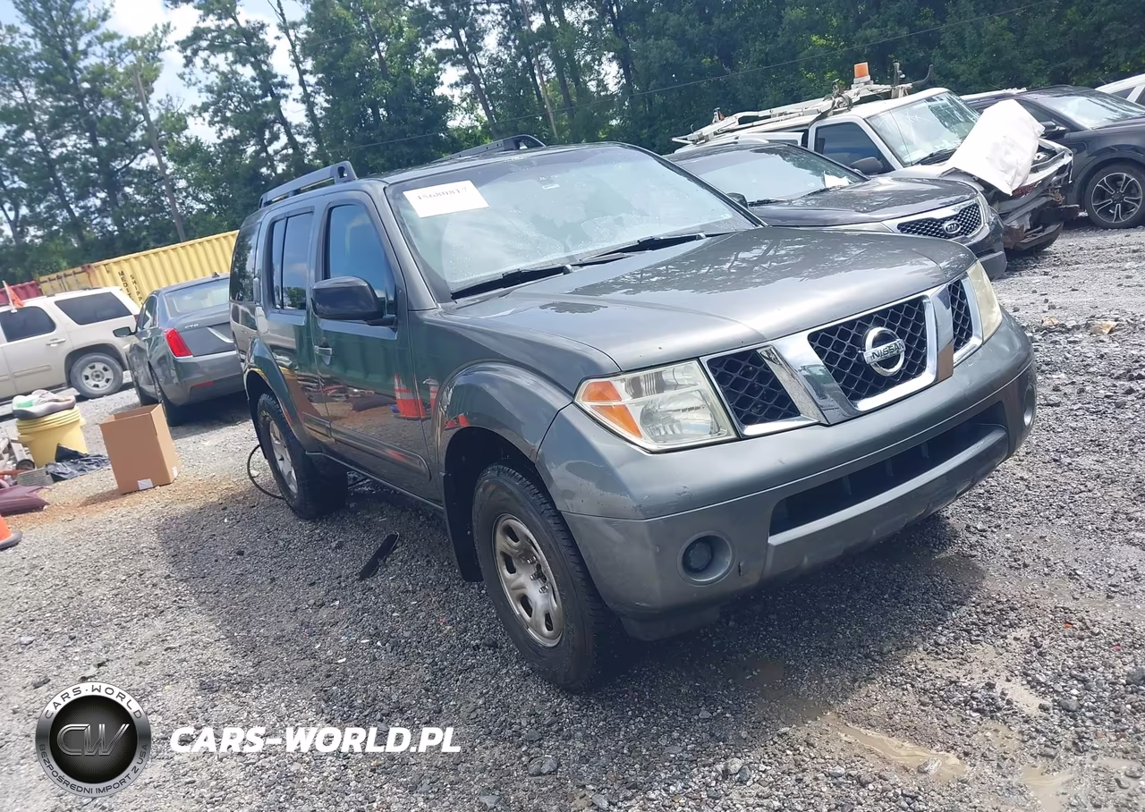 2005 Nissan Pathfinder Xe