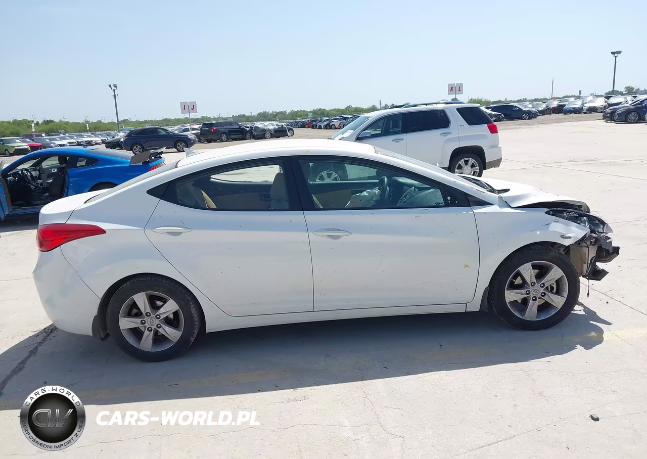 2013 Hyundai Elantra Gls VIN:5NPDH4AE1DH338835 - 14