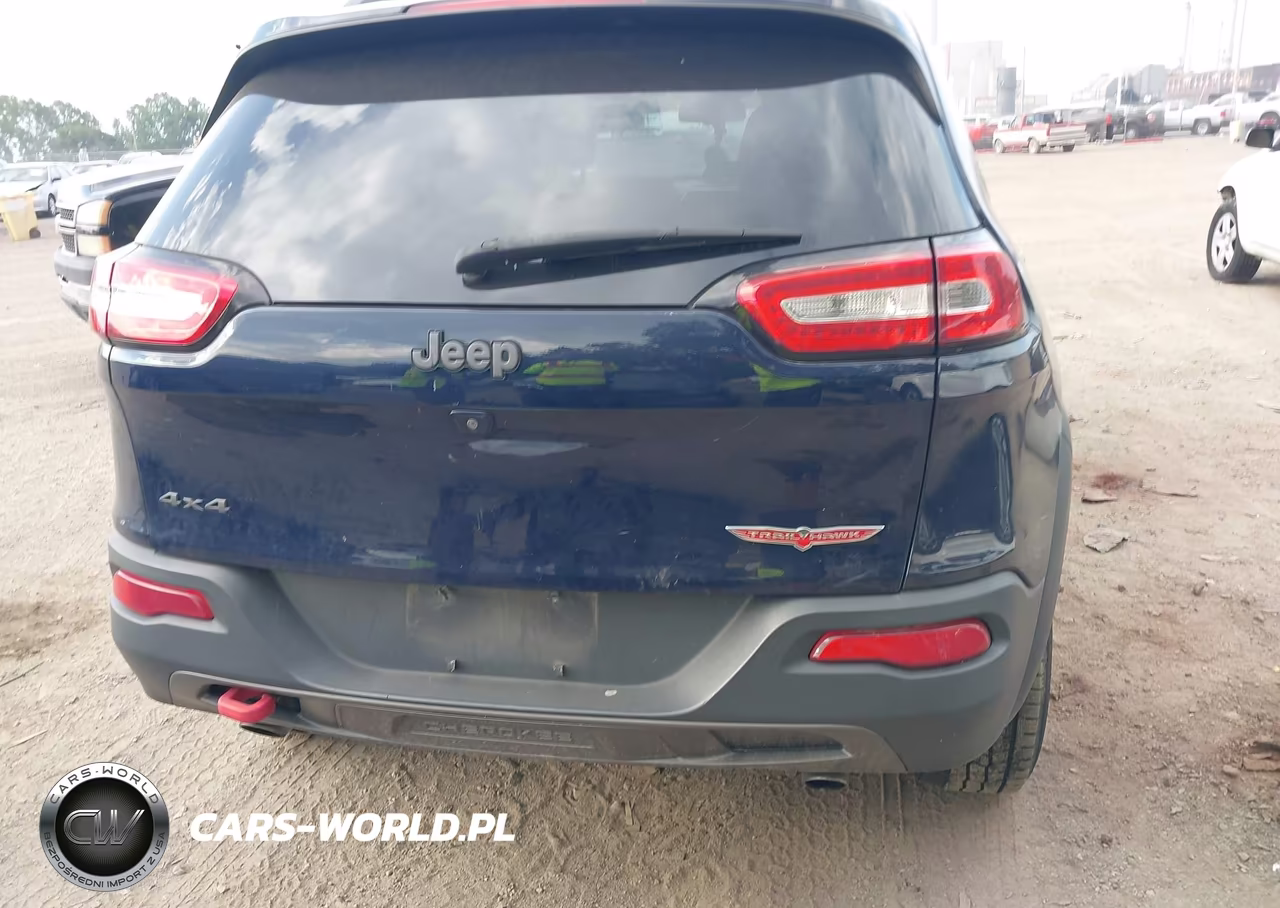 2016 Jeep Cherokee Trailhawk VIN:1C4PJMBSXGW208959 - 15