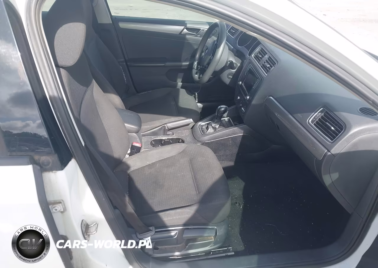 2016 Volkswagen Jetta 1.4T Se VIN:3VWD67AJ2GM382696 - 5