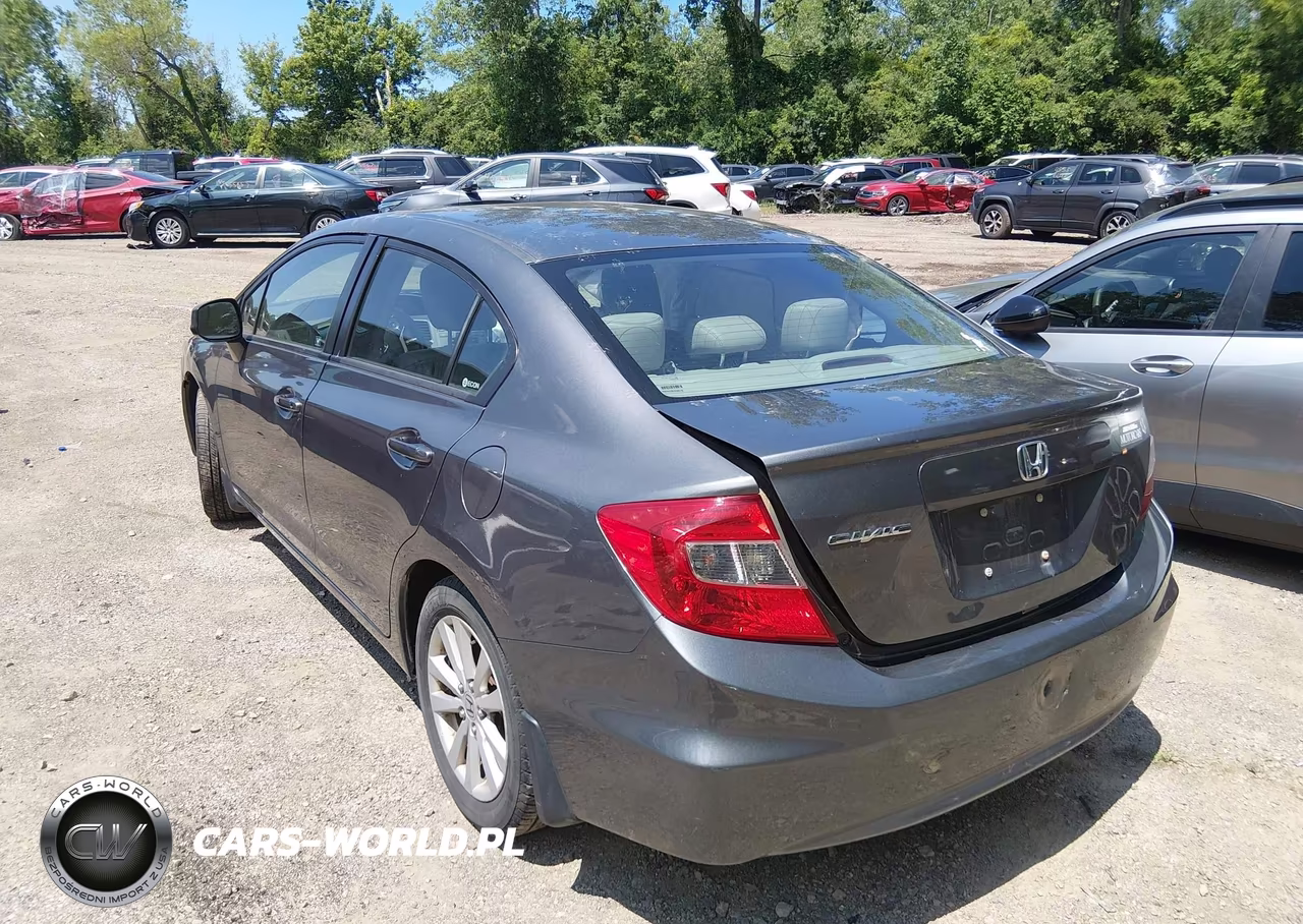 2012 Honda Civic Ex-L VIN:19XFB2F91CE031243 - 3