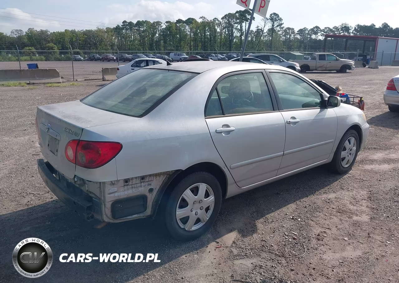 2007 Toyota Corolla Le VIN:JTDBR32E070135871 - 4
