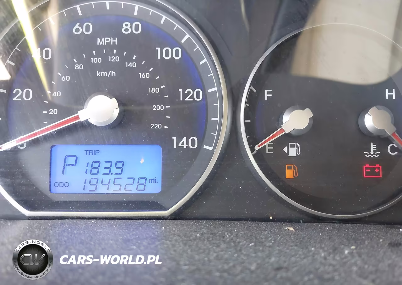 2012 Hyundai Santa Fe Limited V6 VIN:5XYZKDAG6CG135972 - 7