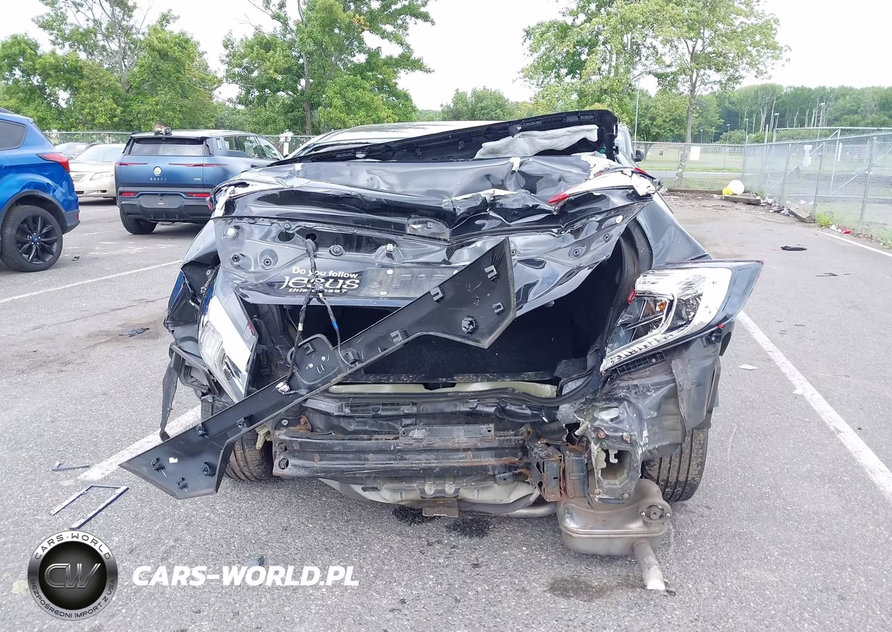2016 Honda Civic Lx VIN:2HGFC2F5XGH541886 - 16