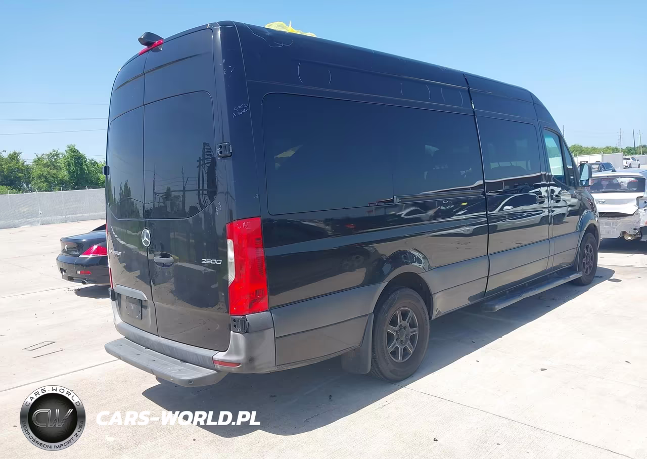 2022 Mercedes-Benz Sprinter 2500 High Roof I4 Diesel VIN:W1Z4DGHY9NT101205 - 4