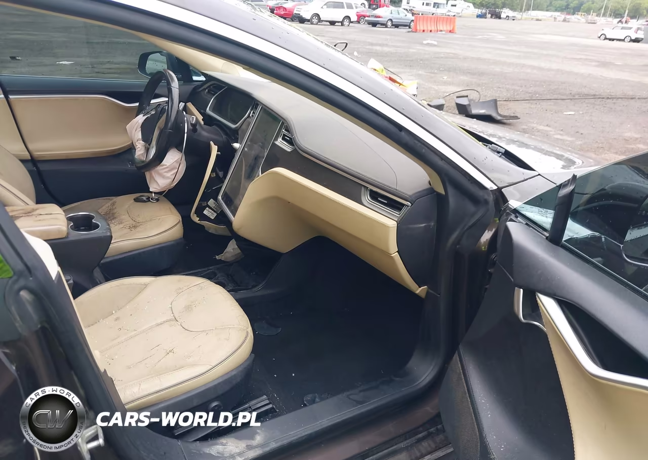 2013 Tesla Model S Performance VIN:5YJSA1CP8DFP09903 - 5