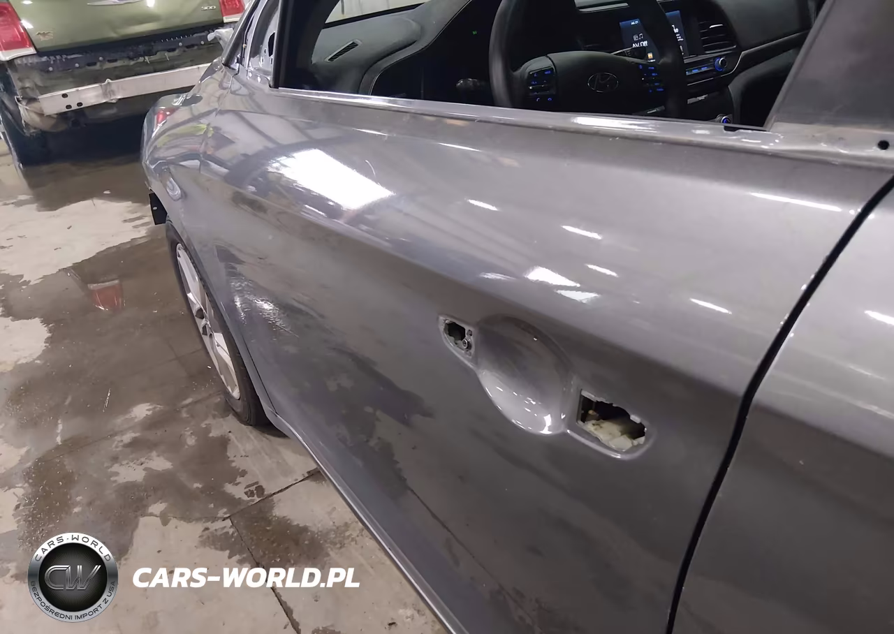 2020 Hyundai Elantra Sel VIN:5NPD84LF2LH507491 - 18