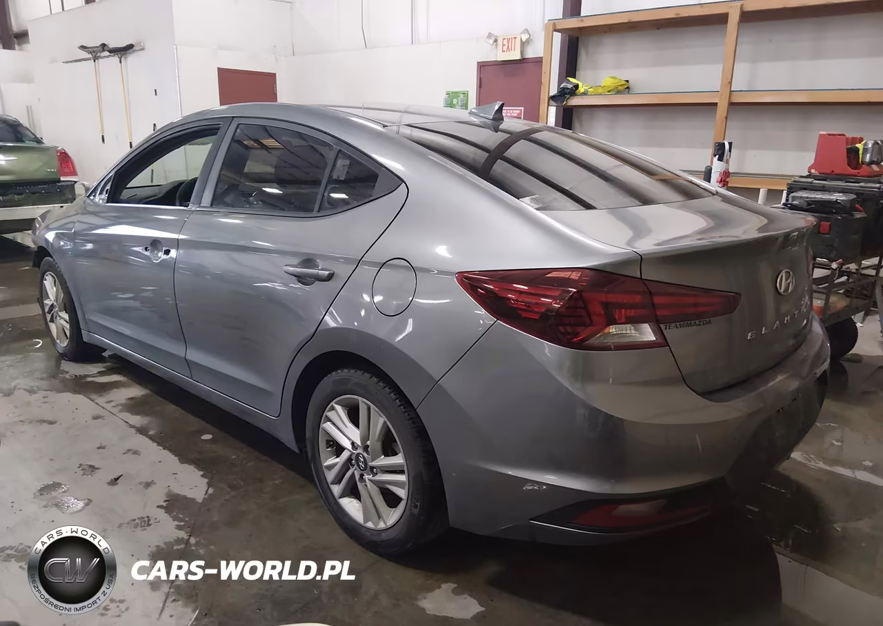 2020 Hyundai Elantra Sel VIN:5NPD84LF2LH507491 - 3