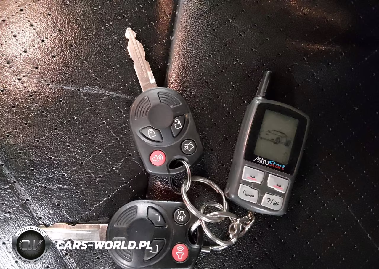 2009 Ford Flex Limited VIN:2FMEK63C19BA19379 - 11