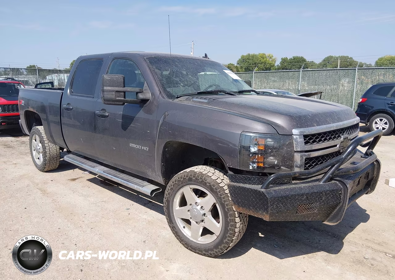 2011 Chevrolet Silverado 2500Hd Ltz – zdjęcie 1 z 16