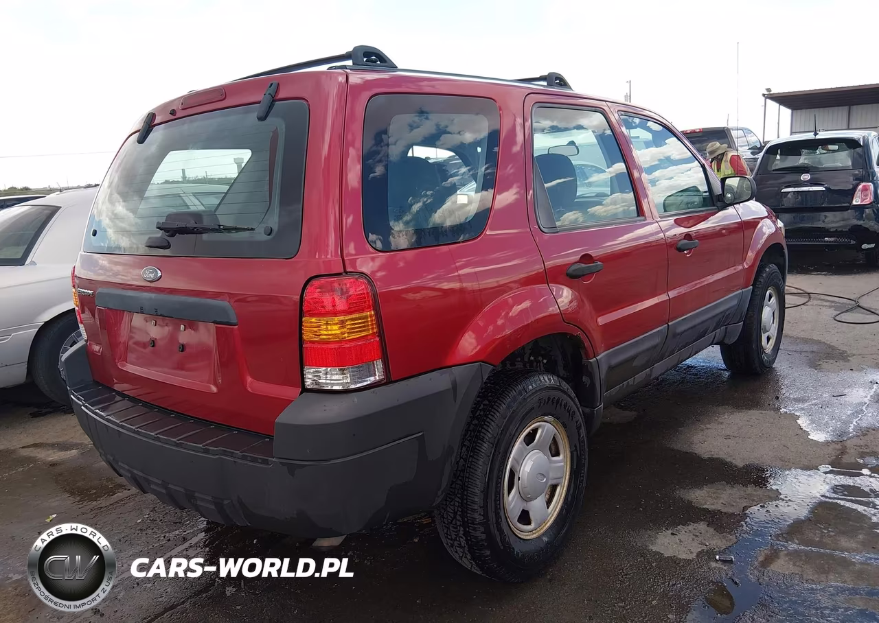 2005 Ford Escape Xls VIN:1FMYU02ZX5KE49020 - 4