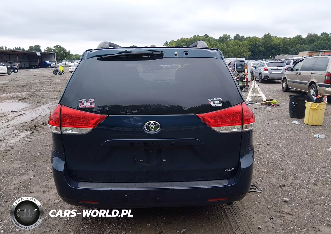 2012 Toyota Sienna Xle V6 8 Passenger VIN:5TDYK3DCXCS236059 - 16