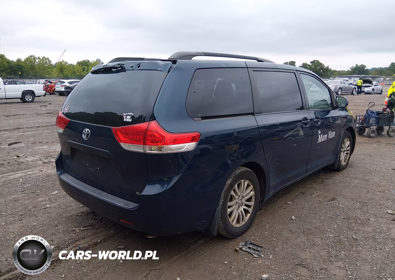 2012 Toyota Sienna Xle V6 8 Passenger VIN:5TDYK3DCXCS236059 - 4
