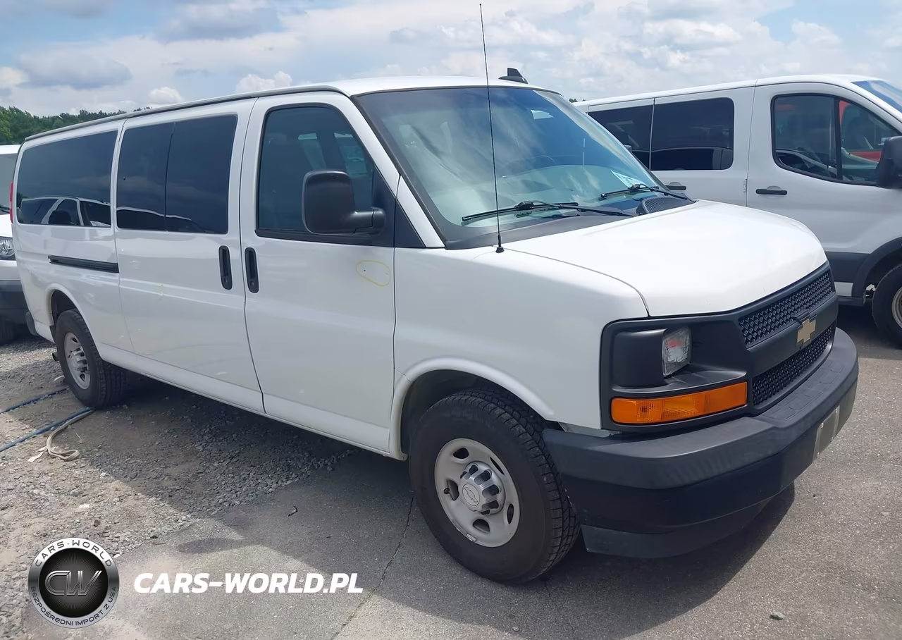 2017 Chevrolet Express 3500 Ls VIN:1GAZGNFG7H1294676 - 1