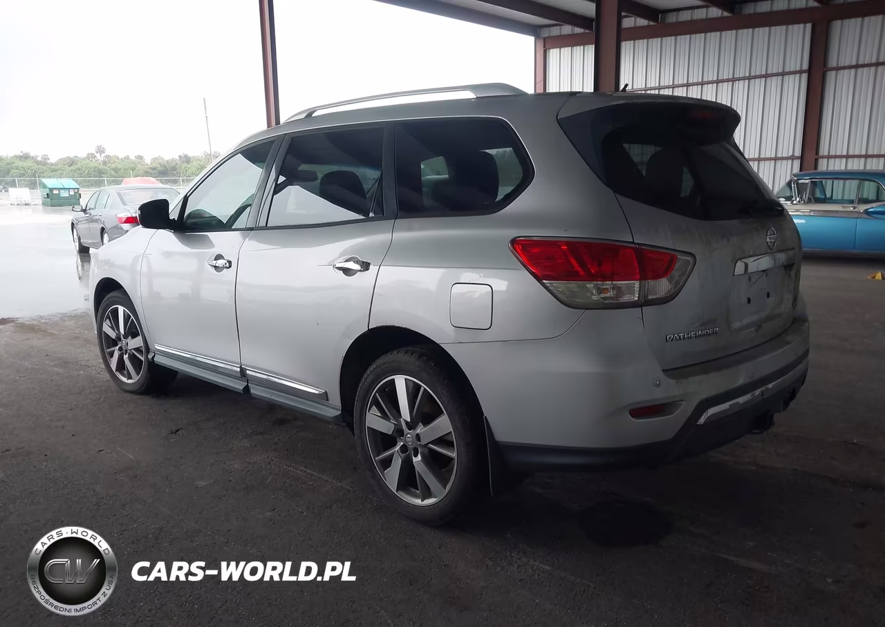2013 Nissan Pathfinder Platinum VIN:5N1AR2MN9DC654555 - 3