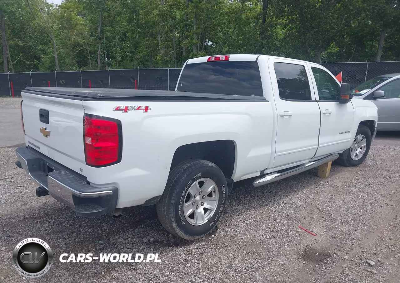 2017 Chevrolet Silverado 1500 Lt VIN:1GCUKRECXHF162133 - 4
