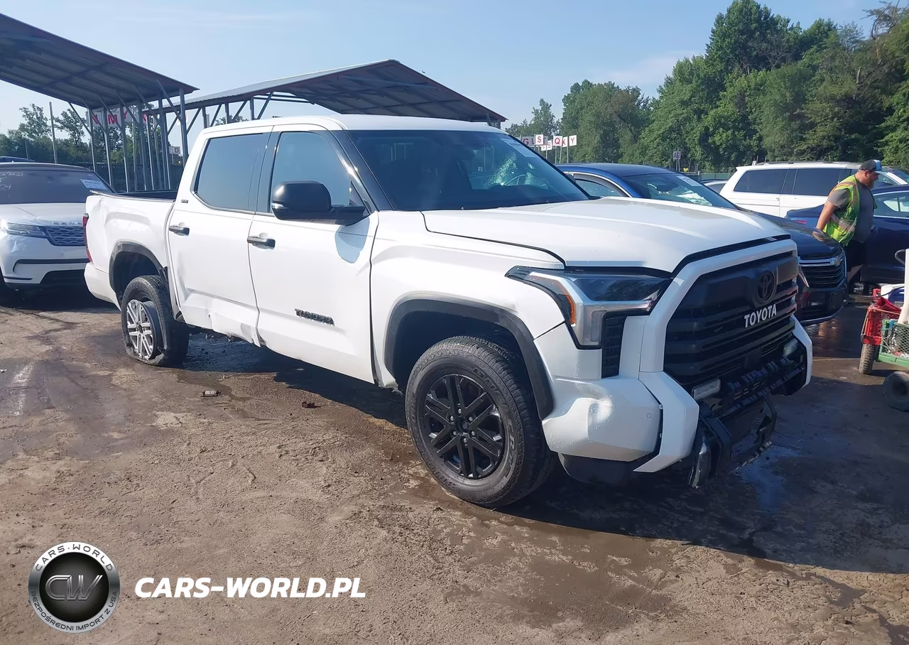 2022 Toyota Tundra Sr5 – zdjęcie 1 z 20
