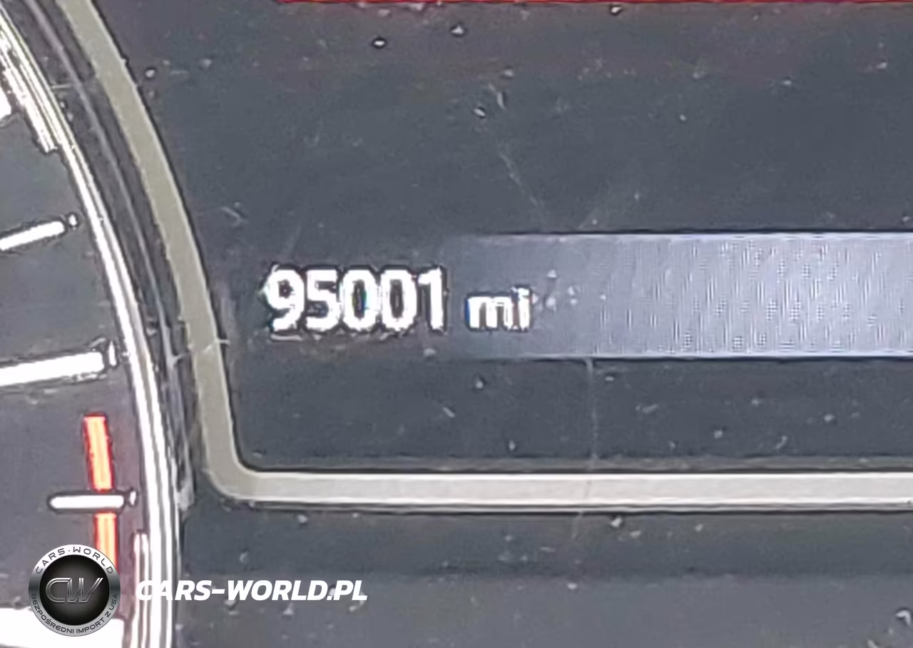 2018 Nissan Pathfinder S VIN:5N1DR2MM3JC658181 - 15