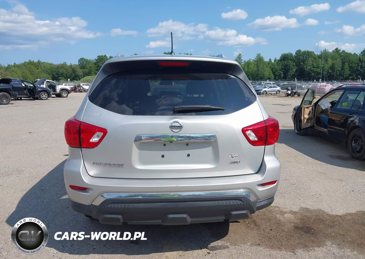 2018 Nissan Pathfinder S VIN:5N1DR2MM3JC658181 - 16