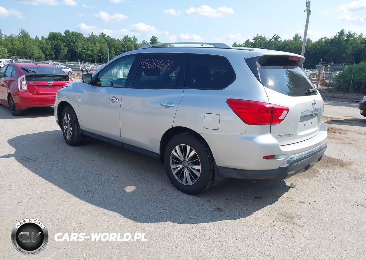 2018 Nissan Pathfinder S VIN:5N1DR2MM3JC658181 - 3