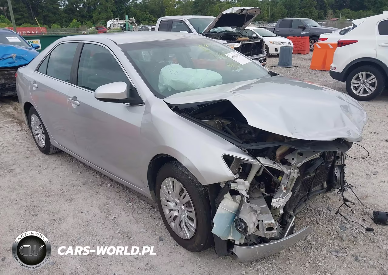 2012 Toyota Camry L – zdjęcie 1 z 16