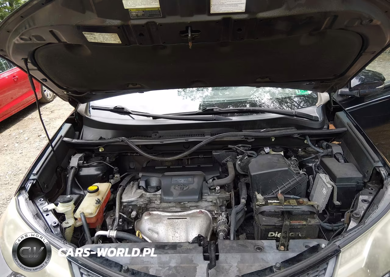 2014 Toyota Rav4 Xle VIN:2T3RFREVXEW182095 - 10