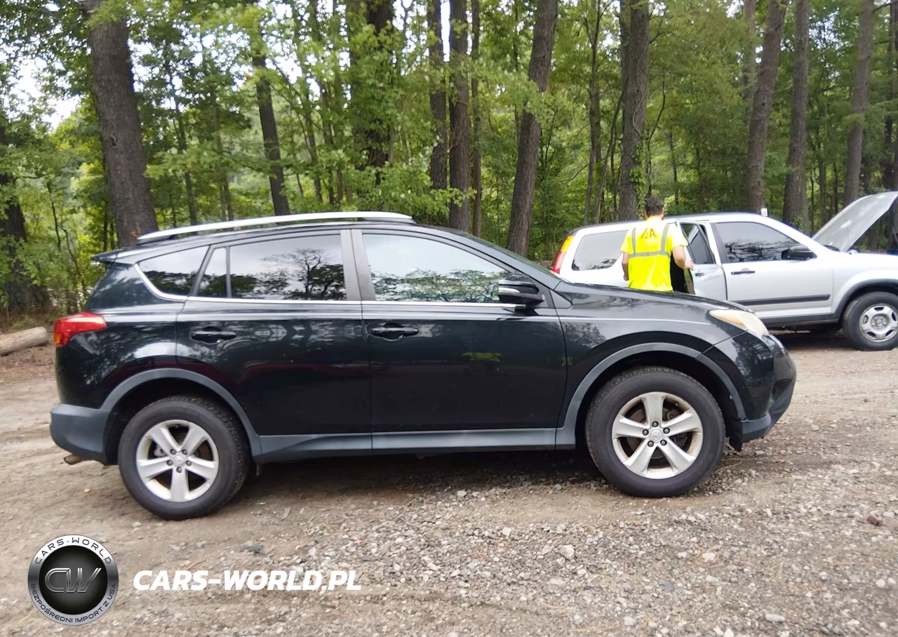 2014 Toyota Rav4 Xle VIN:2T3RFREVXEW182095 - 13