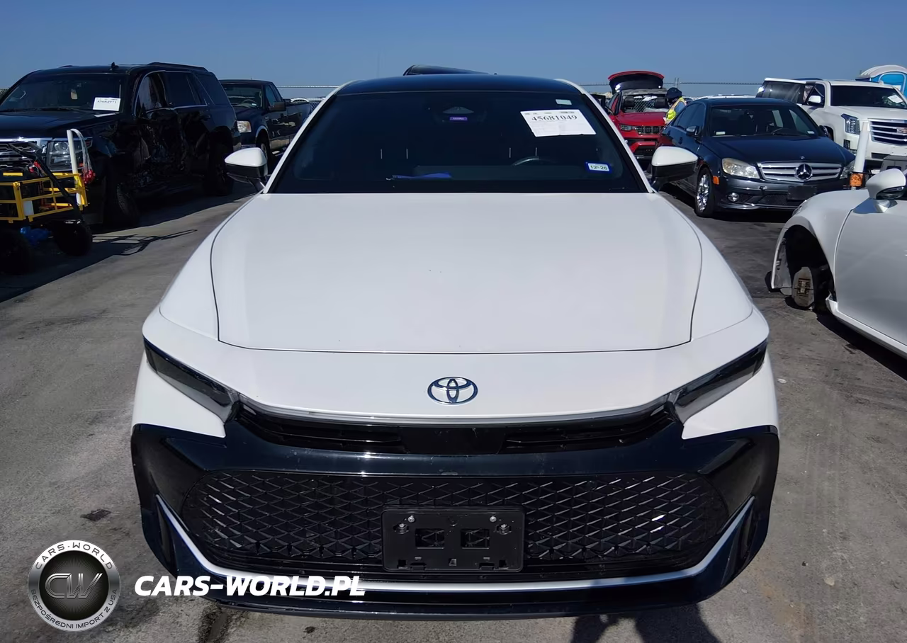 2023 Toyota Crown Limited VIN:JTDAAAAF2P3015750 - 12