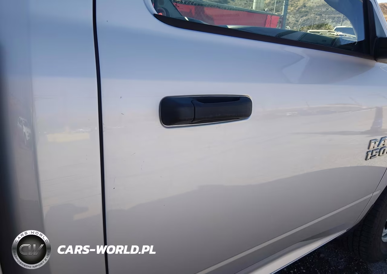 2018 Ram 1500 Tradesman 4X2 8' Box VIN:3C6JR6DG2JG320512 - 15