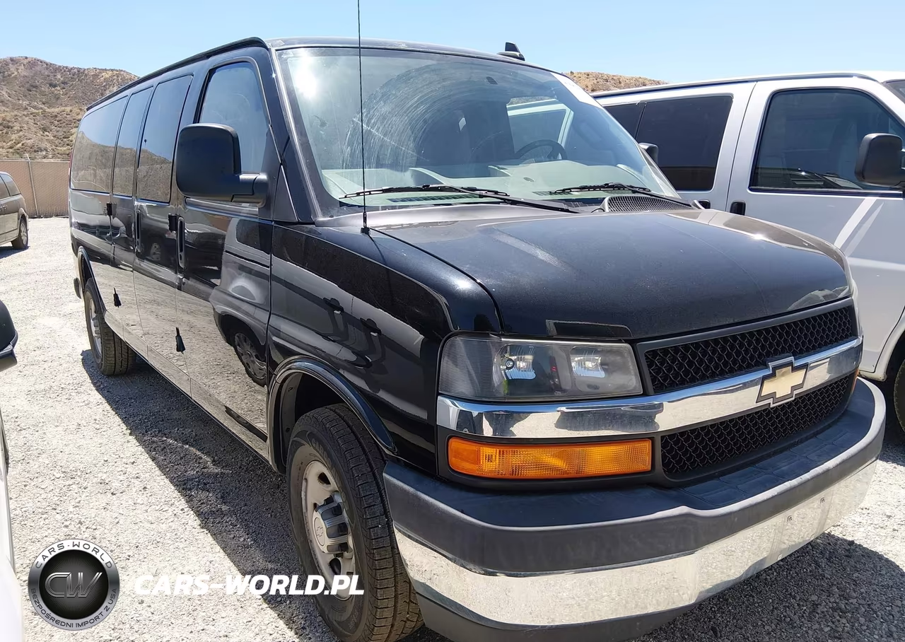 2017 Chevrolet Express 3500 Lt