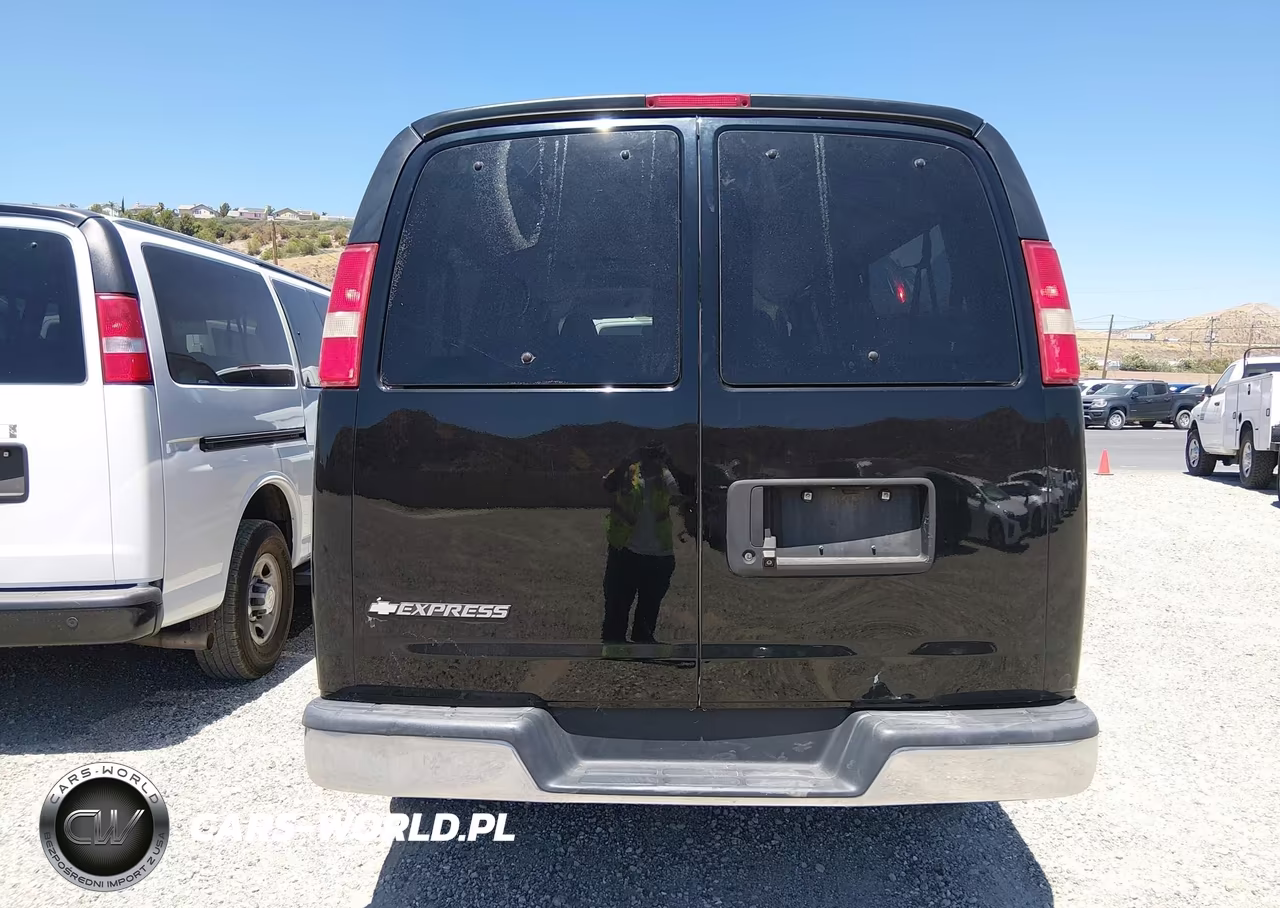 2017 Chevrolet Express 3500 Lt VIN:1GAZGPFF3H1272516 - 17