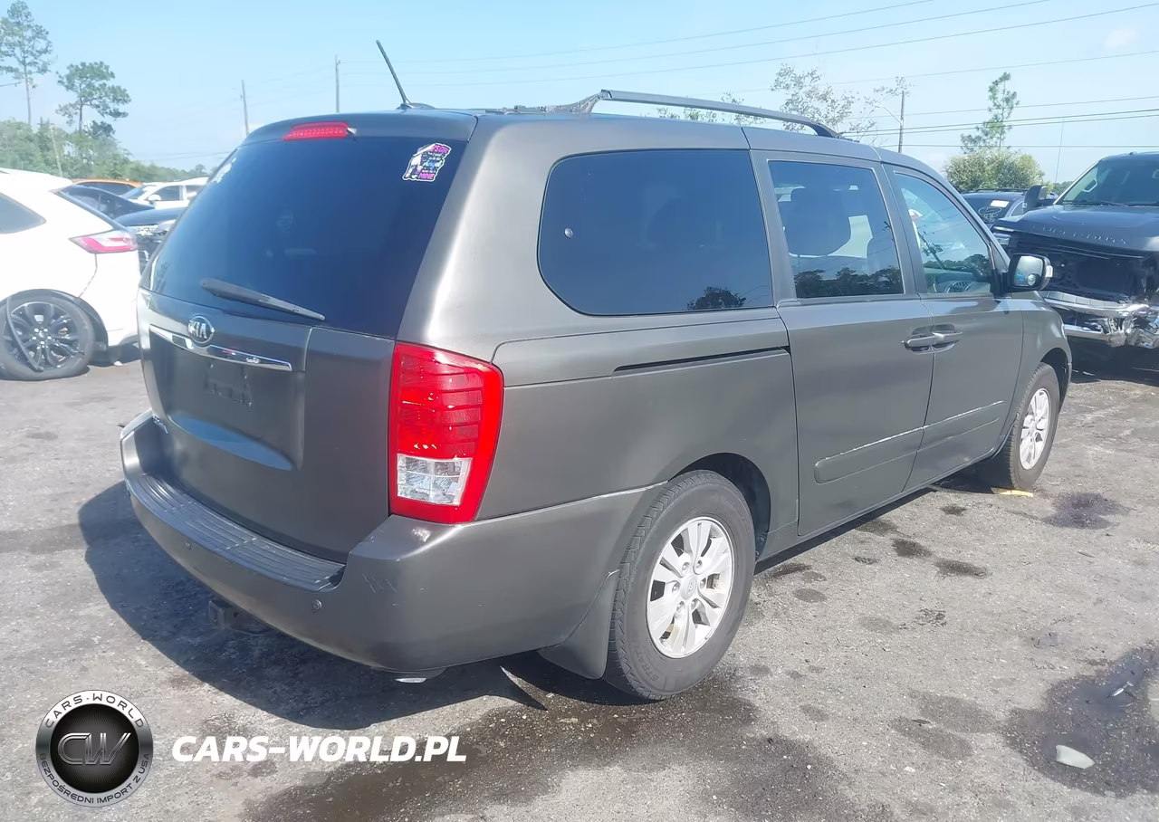 2012 Kia Sedona Lx VIN:KNDMG4C76C6432817 - 4