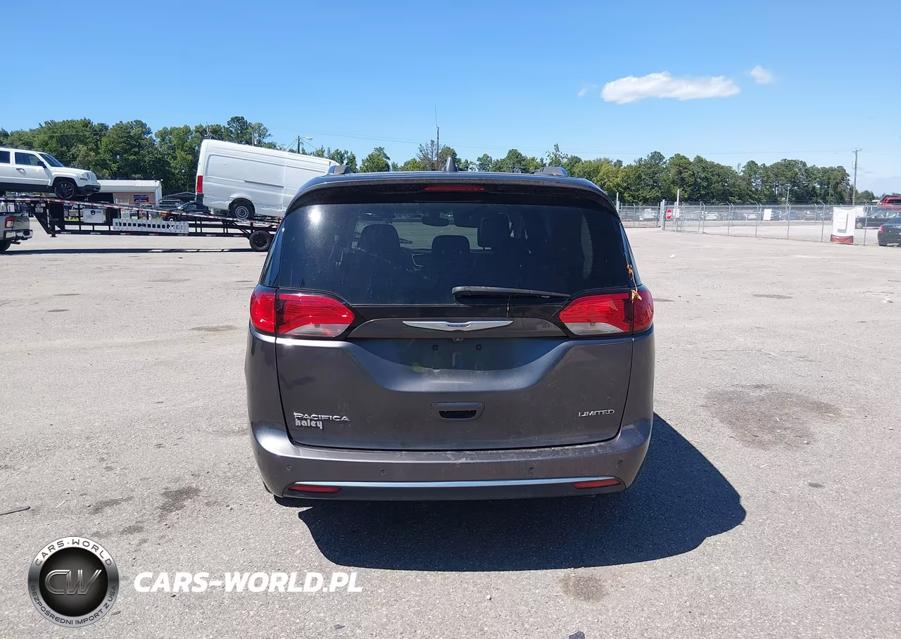 2020 Chrysler Pacifica Limited VIN:2C4RC1GG3LR278585 - 16