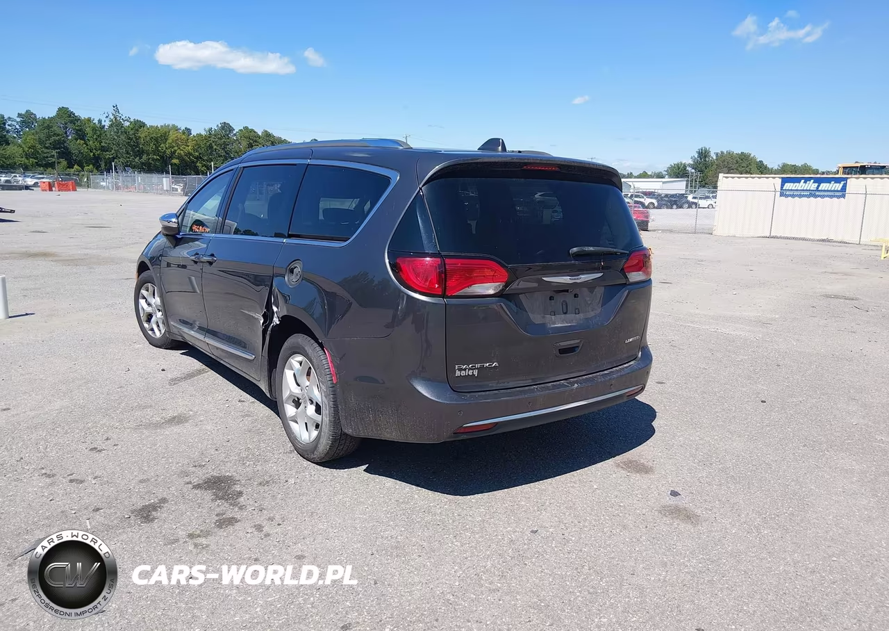 2020 Chrysler Pacifica Limited VIN:2C4RC1GG3LR278585 - 3