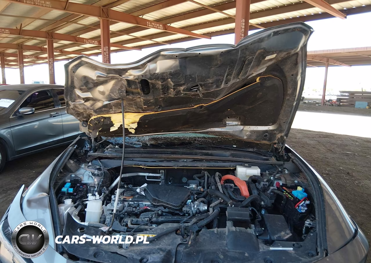2024 Toyota Crown Xle VIN:JTDAAAAF7R3019117 - 10