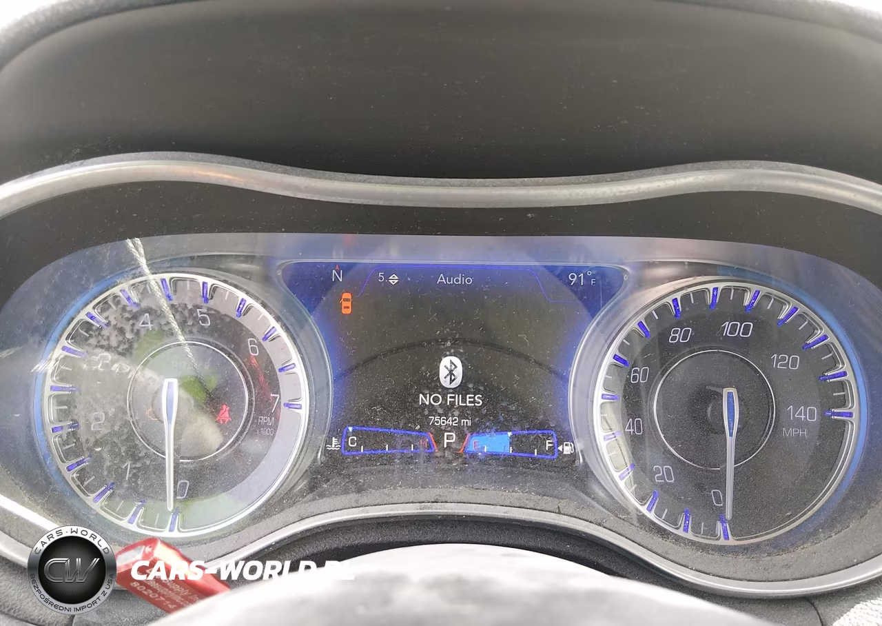 2020 Chrysler 300 Touring VIN:2C3CCAAG0LH168621 - 7