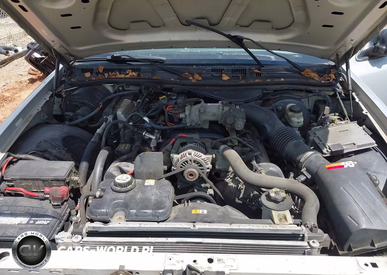 2007 Ford Crown Victoria Police-Police Interceptor VIN:2FAHP71W37X114859 - 10