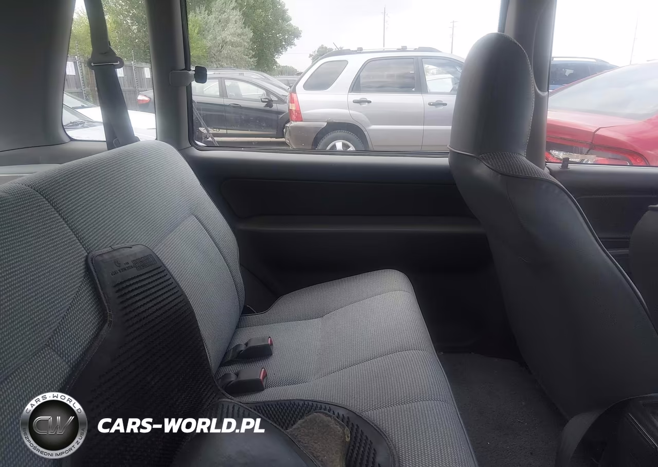 1992 Plymouth Colt Vista VIN:JP3CV20WXNZ027336 - 8