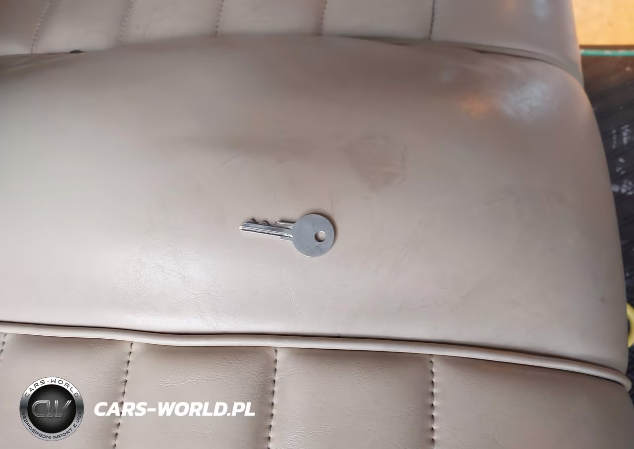 2017 Club Car Gds Golf Cart VIN:JE1729817372 - 11