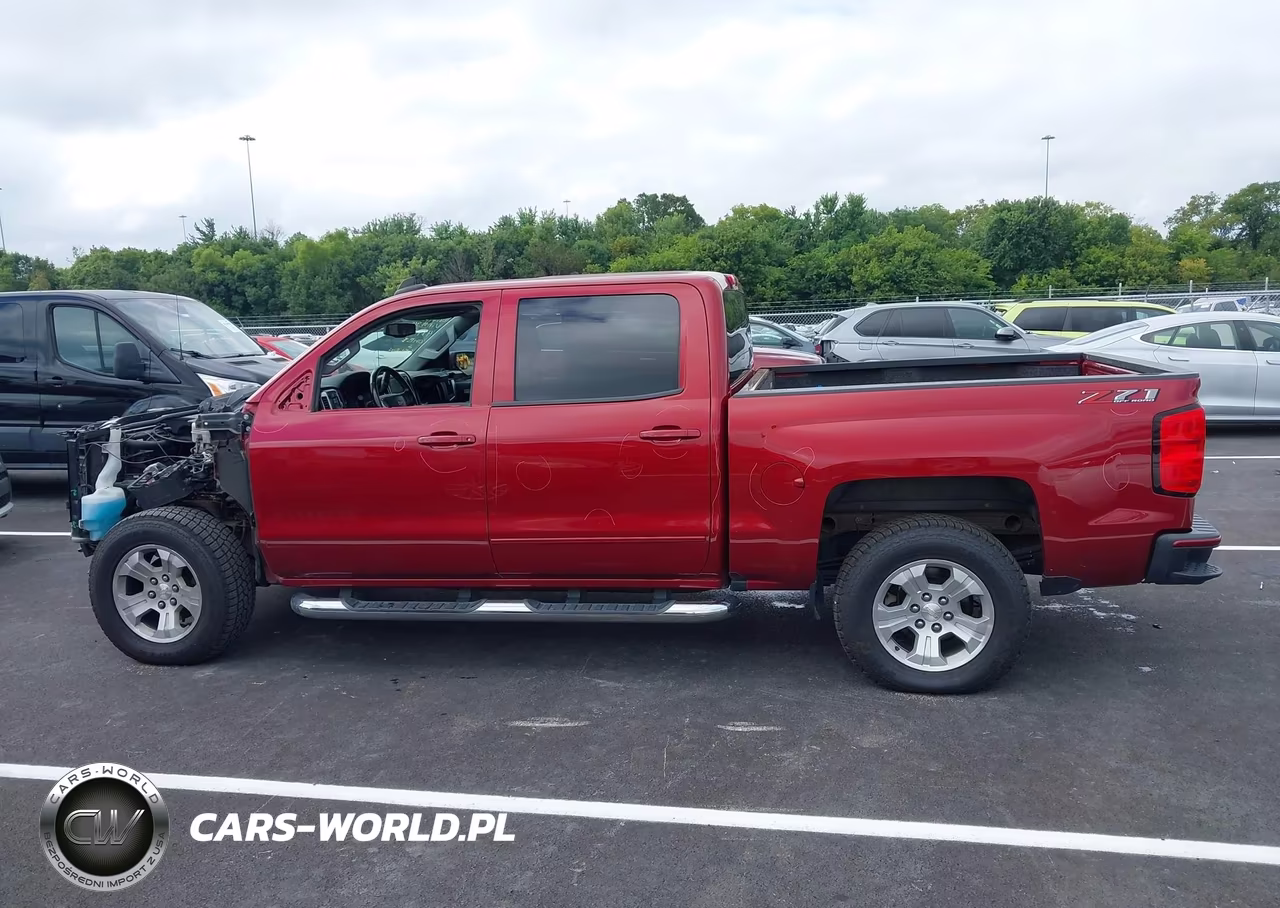 2018 Chevrolet Silverado 1500 2Lt VIN:3GCUKREC8JG339685 - 15