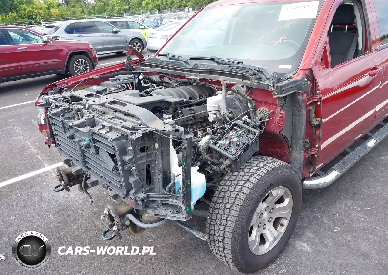 2018 Chevrolet Silverado 1500 2Lt VIN:3GCUKREC8JG339685 - 6