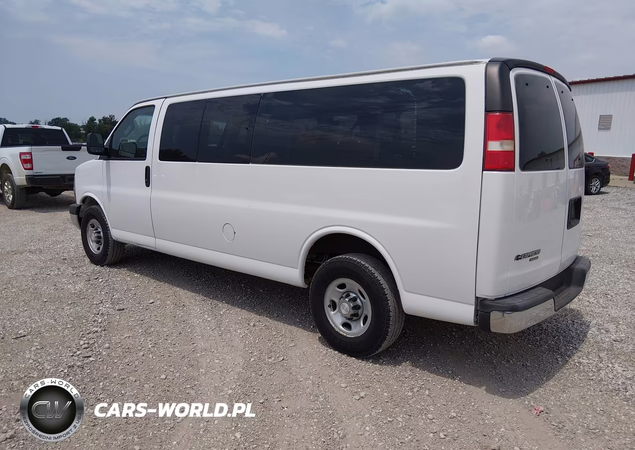 2016 Chevrolet Express 3500 Lt VIN:1GAZGPFGXG1314946 - 3