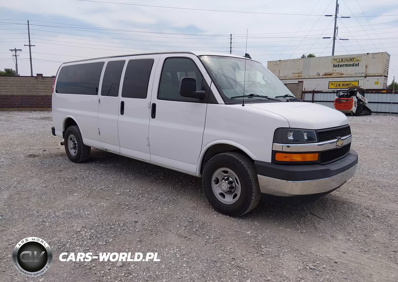 2017 Chevrolet Express 3500 Lt – zdjęcie 1 z 16