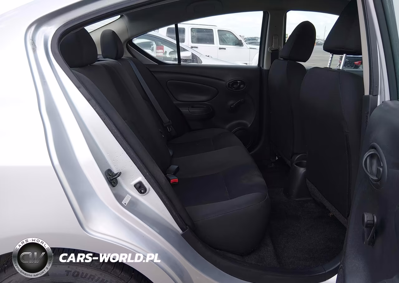 2018 Nissan Versa 1.6 S VIN:3N1CN7AP2JL819702 - 8
