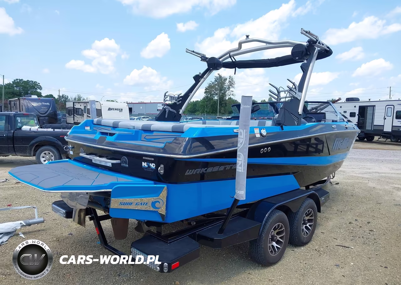 2023 Malibu Boat & Trailer VIN:59XBB2420PL001651 - 4