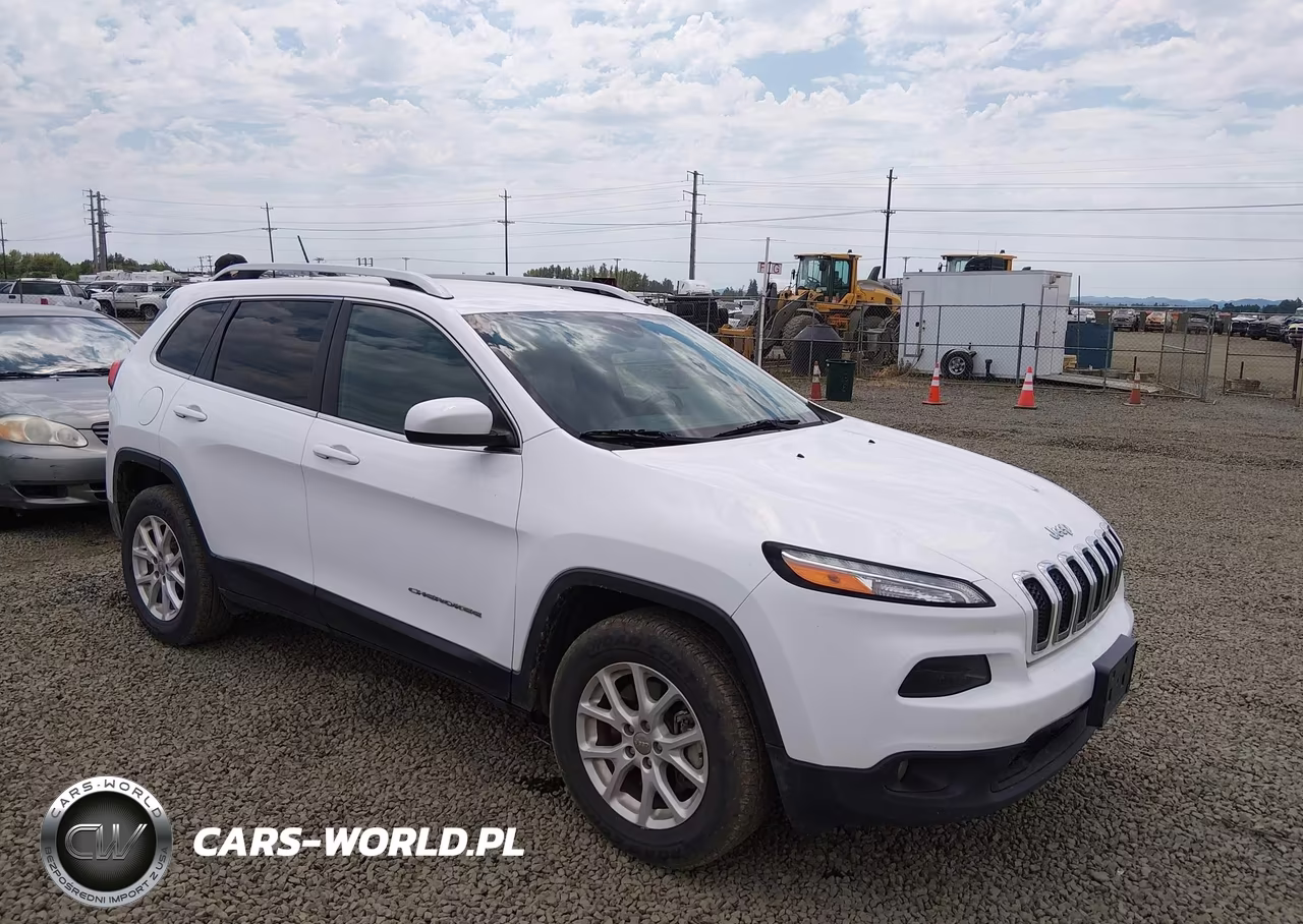 2018 Jeep Cherokee Latitude 4X4 – zdjęcie 1 z 17