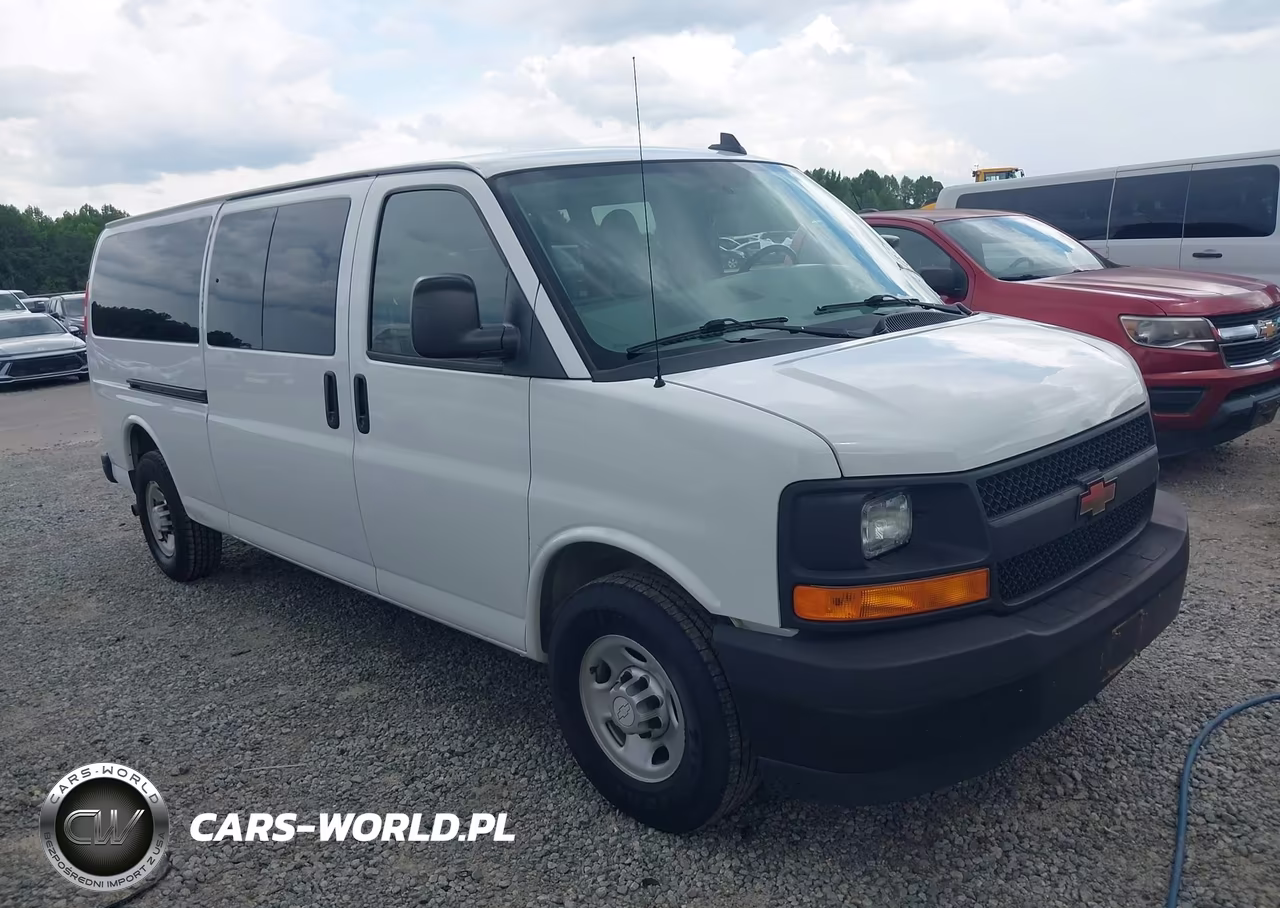 2017 Chevrolet Express 3500 Ls VIN:1GAZGNFG9H1292394 - 1
