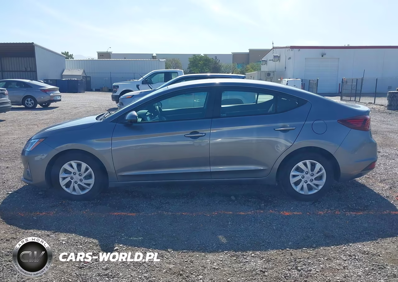 2019 Hyundai Elantra Se VIN:5NPD74LF8KH479729 - 14